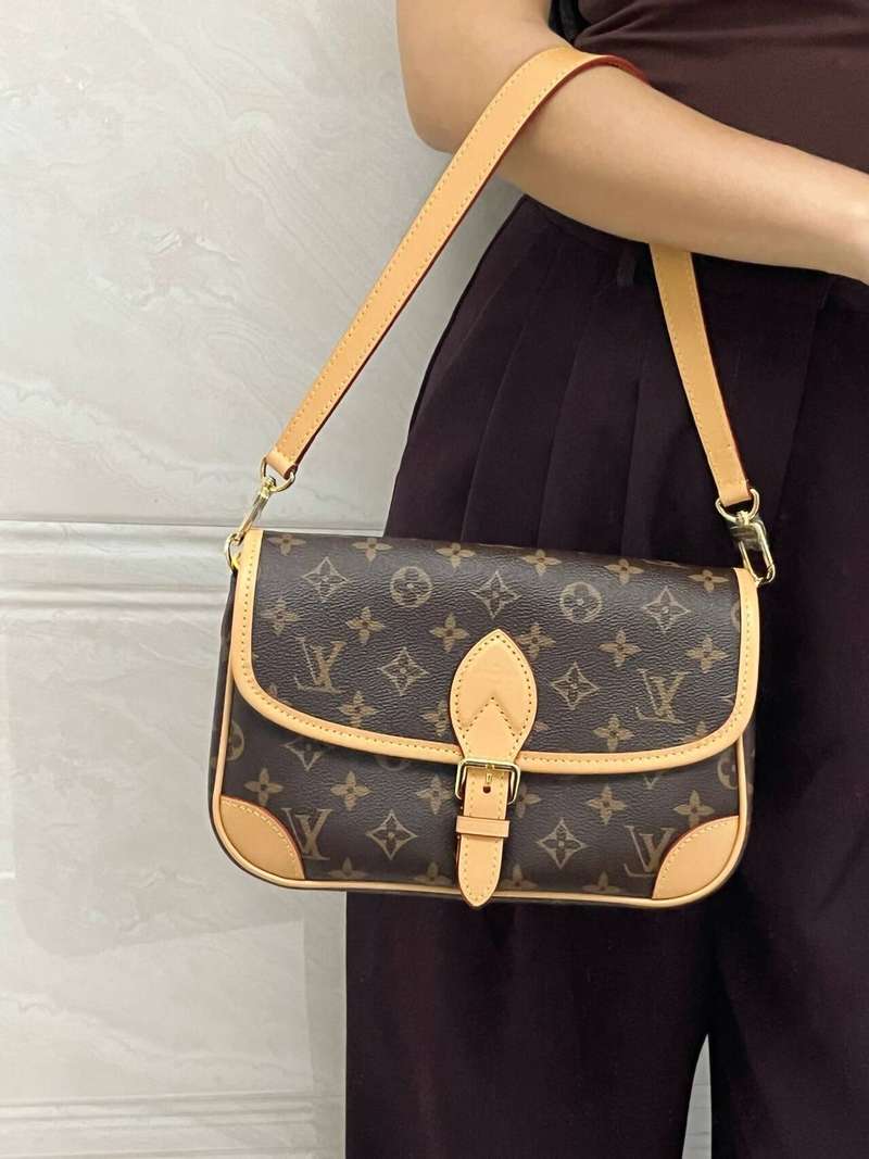 Gorgeous Travel Bag